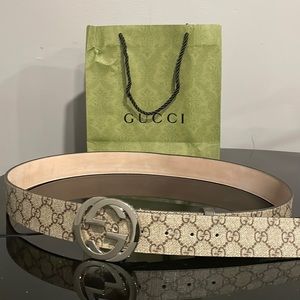 Authentic Unisex Gucci belt 115cm with original packaging